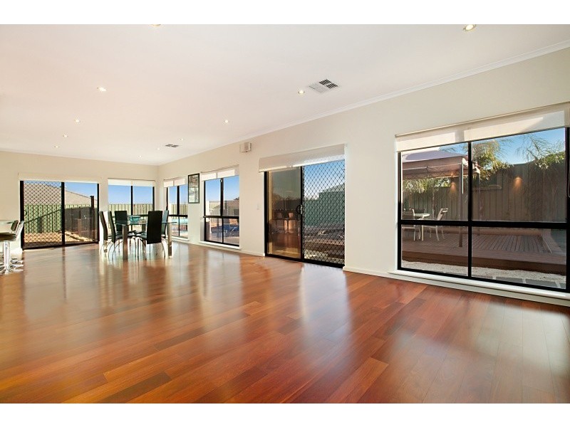 76 Osprey Parade, Hewett SA 5118