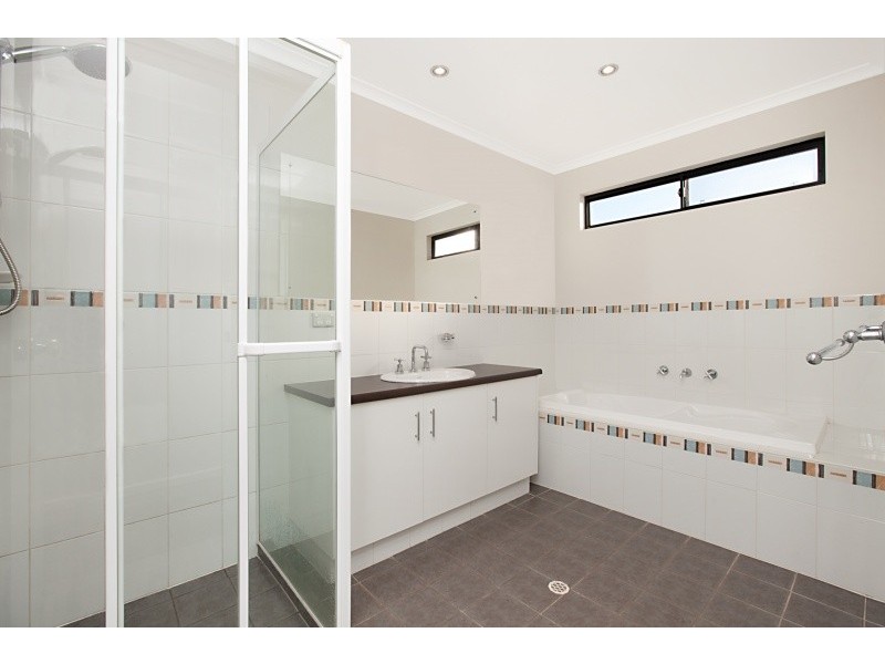 76 Osprey Parade, Hewett SA 5118