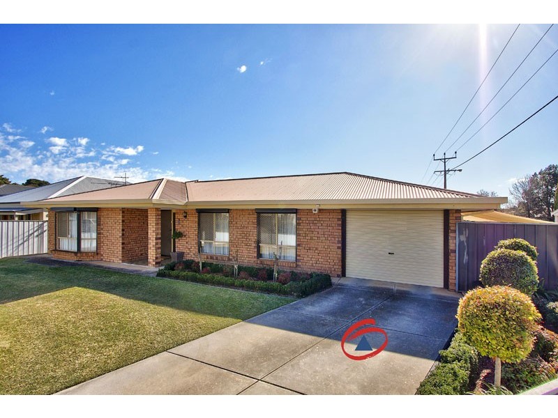 17 Barker Street, Willaston SA 5118