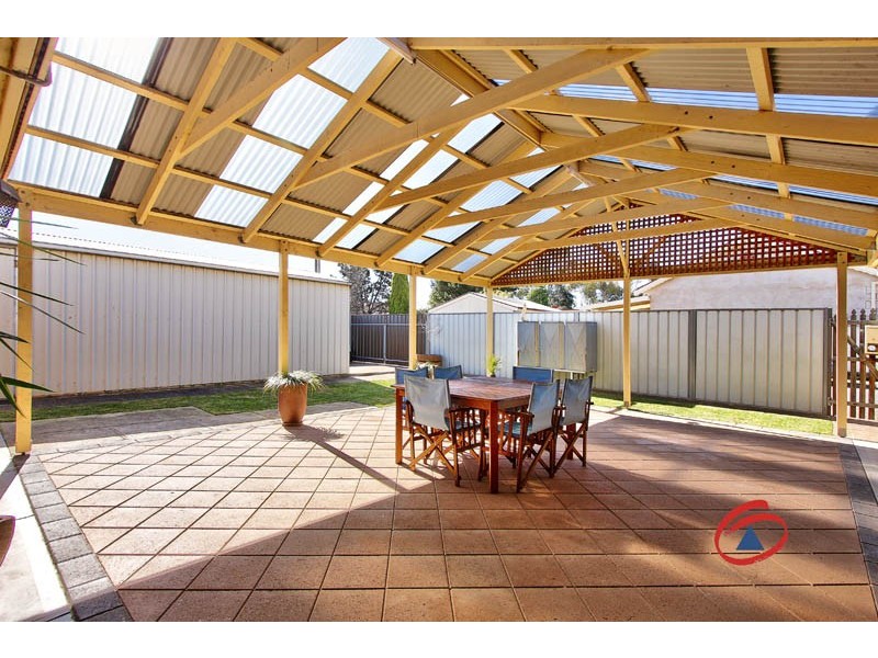 17 Barker Street, Willaston SA 5118