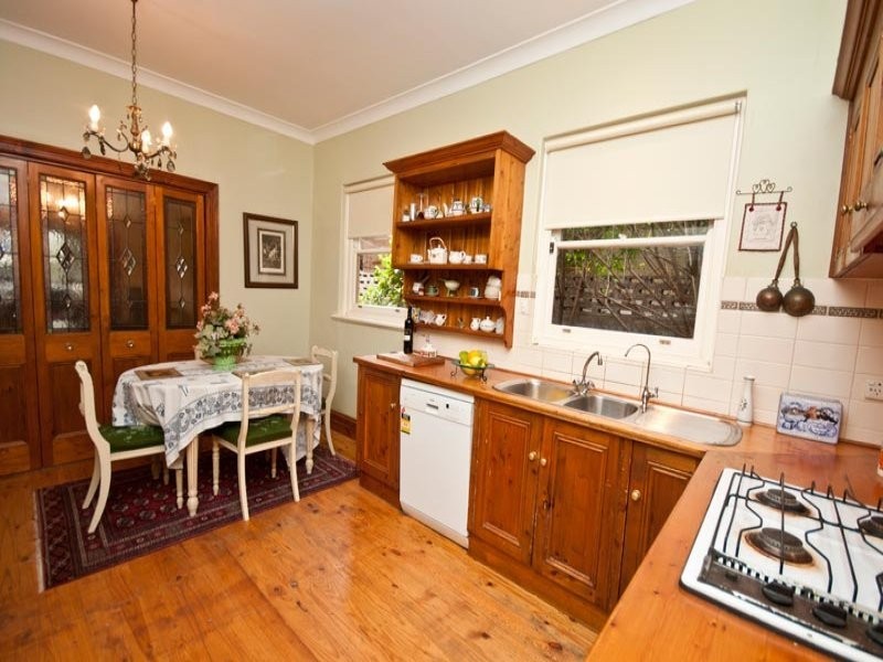 10  Stanley Street, Tranmere SA 5073