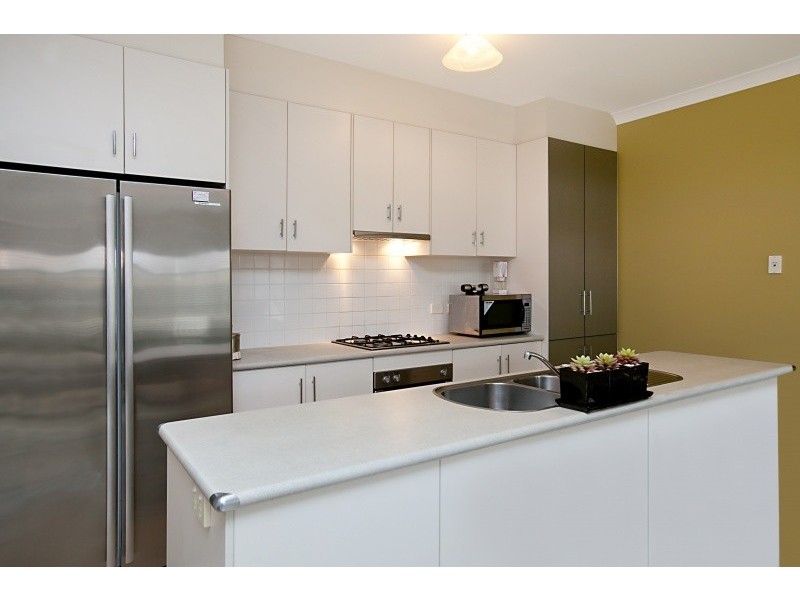 23 Frome Crescent, Mawson Lakes SA 5095