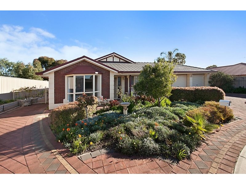 8 Bombardieri Court, Evanston Park SA 5116