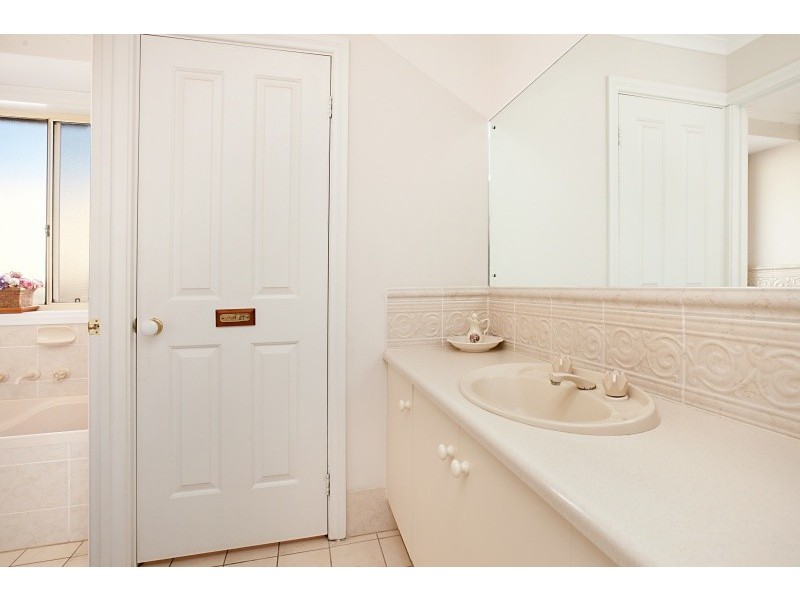 8 Bombardieri Court, Evanston Park SA 5116