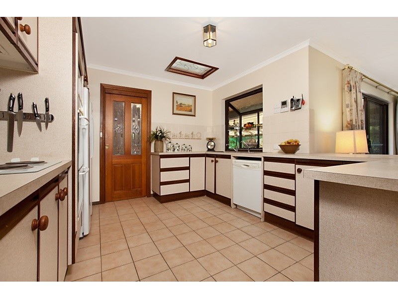 4 Chapman Drive, One Tree Hill SA 5114