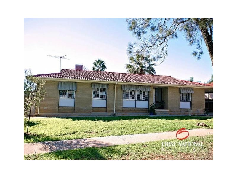 17 Montacute Street, Elizabeth Downs SA 5113