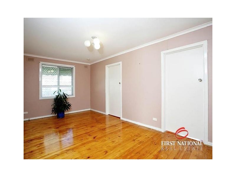 17 Montacute Street, Elizabeth Downs SA 5113