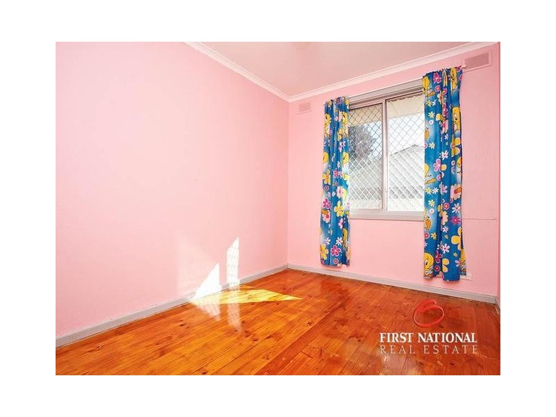 17 Montacute Street, Elizabeth Downs SA 5113