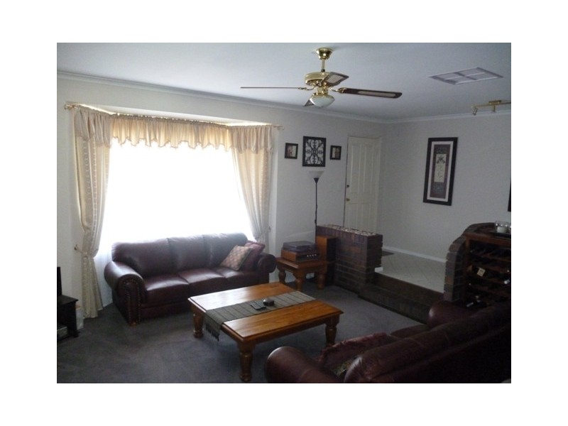 16 Vine Street, Nuriootpa SA 5355