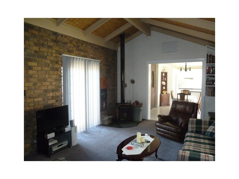 16 Vine Street, Nuriootpa SA 5355