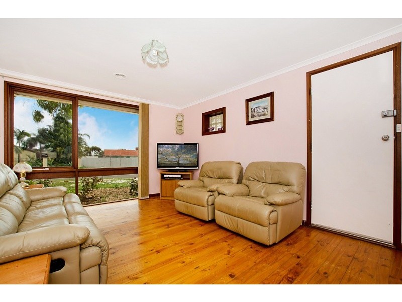 33 Illalong Crescent, Munno Para SA 5115