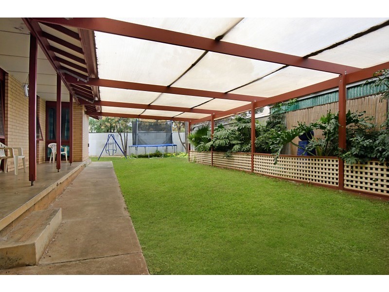 33 Illalong Crescent, Munno Para SA 5115