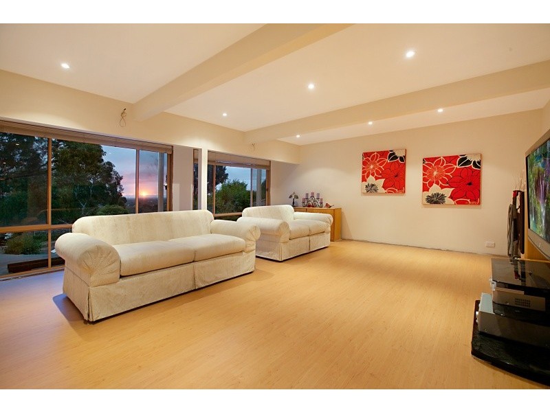 4 Skyline Drive, Hillbank SA 5112