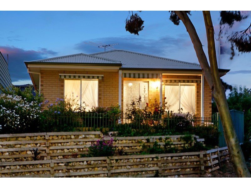 4 Skyline Drive, Hillbank SA 5112