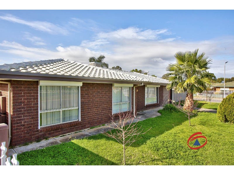 15 Denbar Grove, Andrews Farm SA 5114