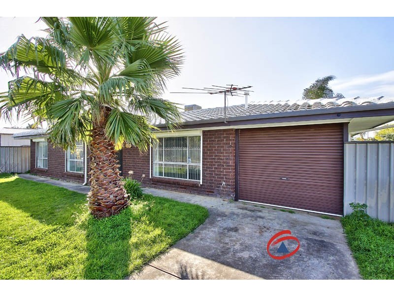 15 Denbar Grove, Andrews Farm SA 5114