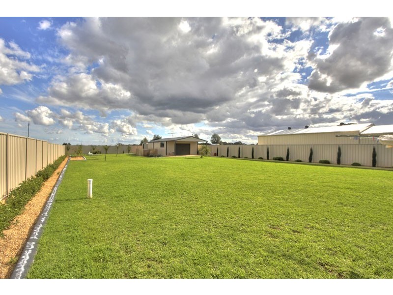 5 Glenfield Circuit, Angle Vale SA 5117