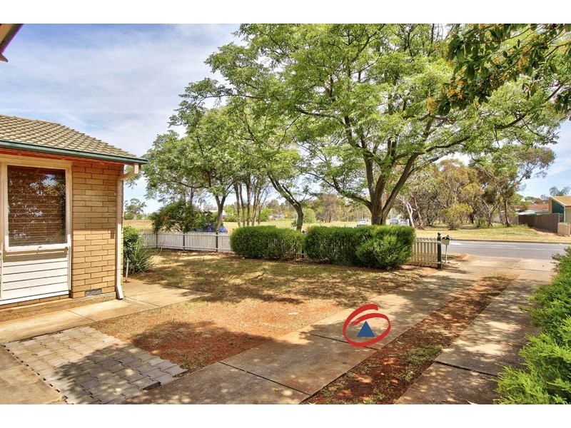 2 Myall Avenue, Munno Para SA 5115
