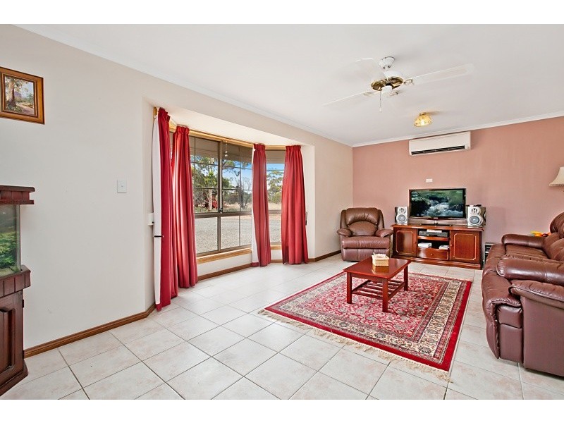 Lot 4 V Hancock Road, Owen SA 5460