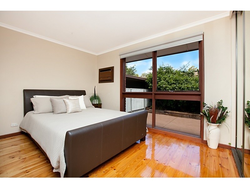 64 Sunnyside Drive, Evanston Park SA 5116