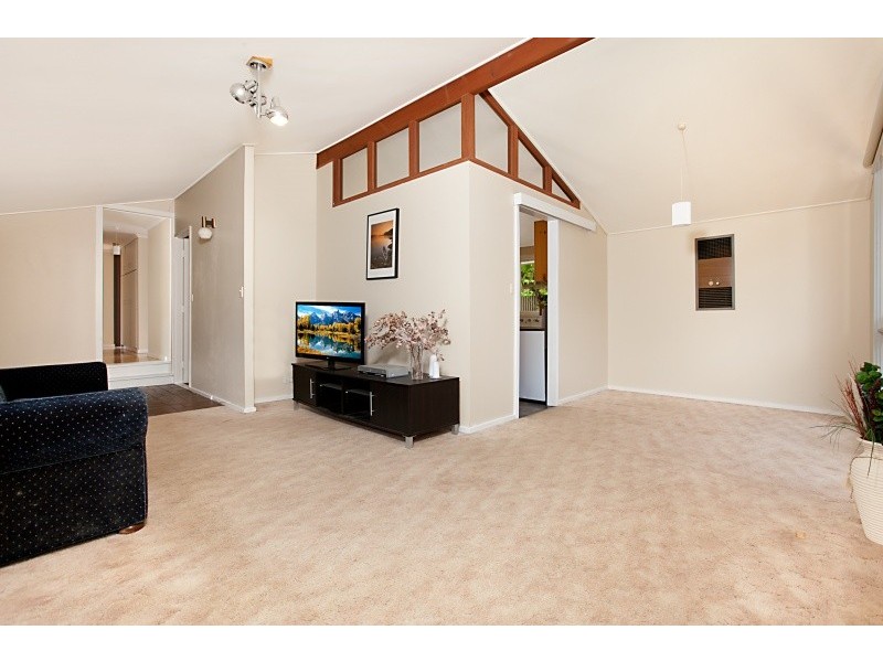 64 Sunnyside Drive, Evanston Park SA 5116