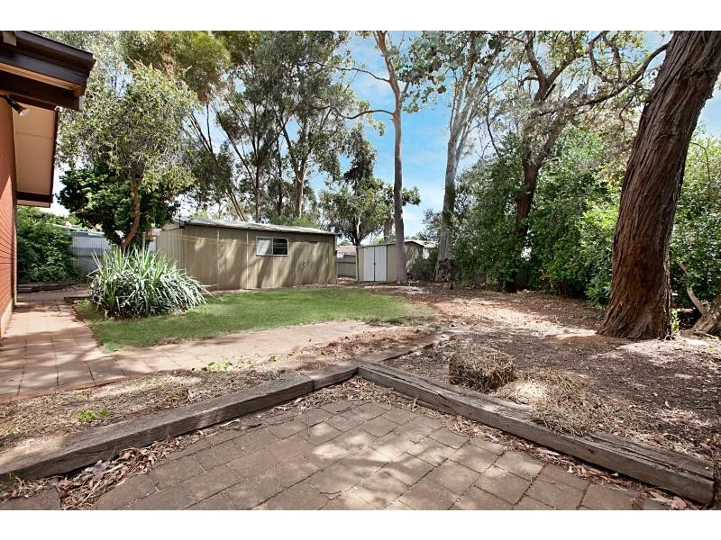 64 Sunnyside Drive, Evanston Park SA 5116