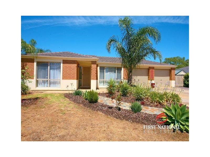 11 Fatchen Close, Evanston Park SA 5116