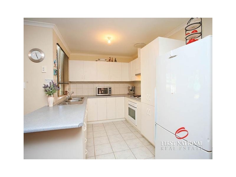 11 Fatchen Close, Evanston Park SA 5116