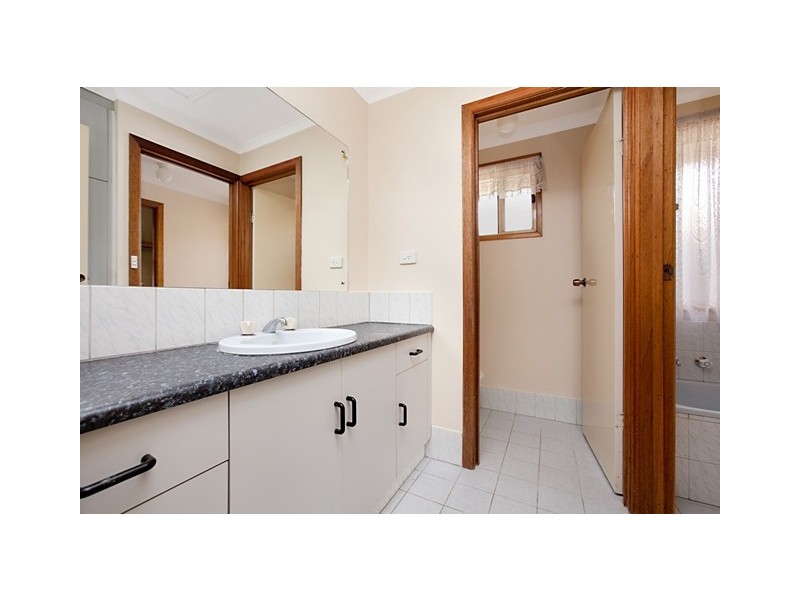 17 Burdett Drive, Paralowie SA 5108