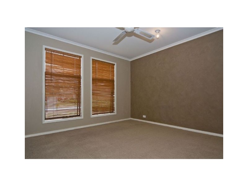 11 Pike Way, Evanston SA 5116