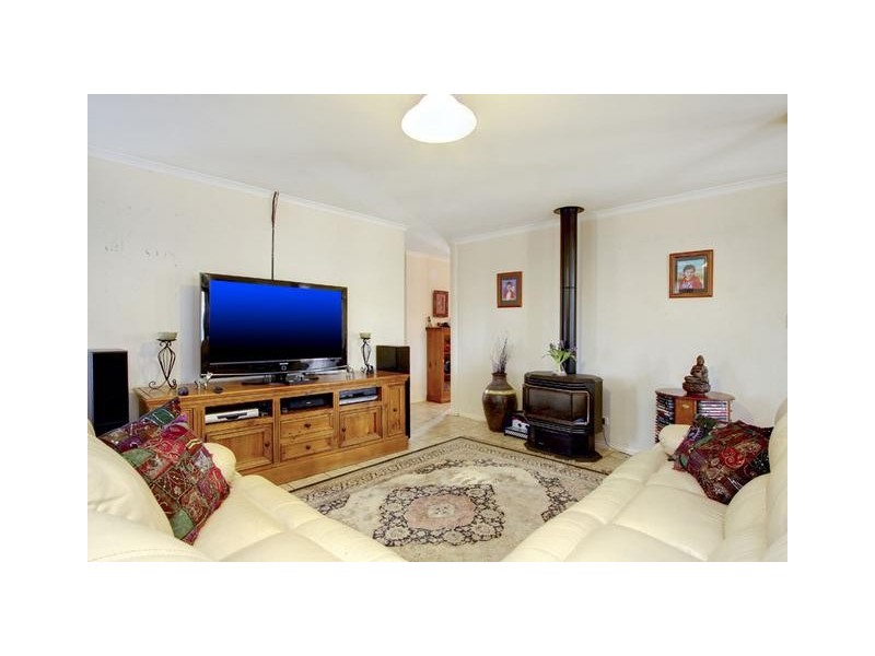 6 Gerlach Grove, Evanston Park SA 5116