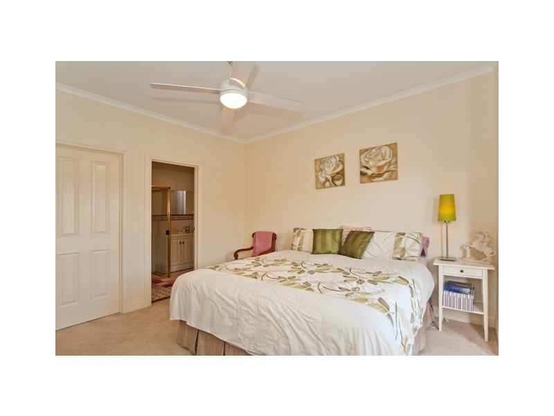 21 Ames Drive, Evanston Park SA 5116