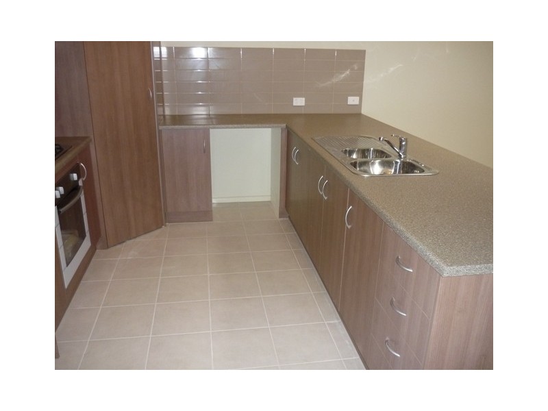 16 Hinckley St, Blakeview SA 5114