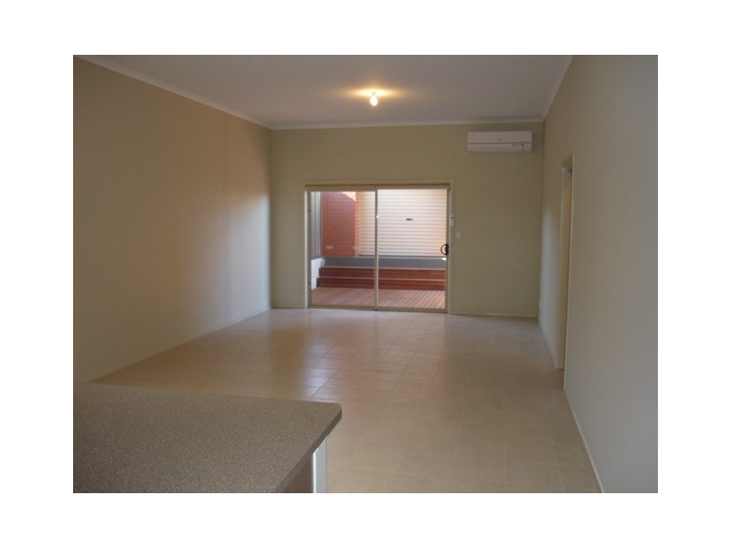 16 Hinckley St, Blakeview SA 5114