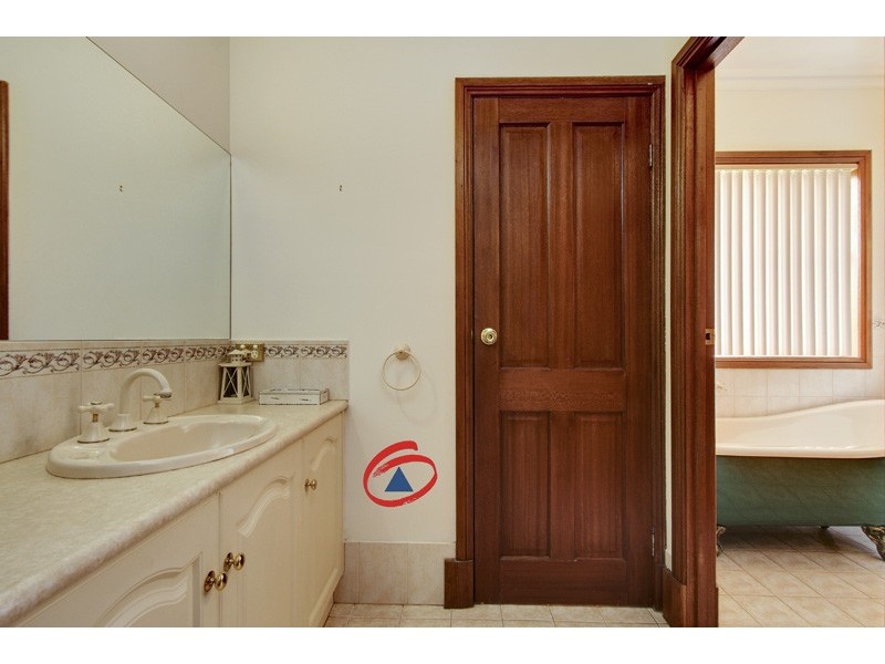 12 Barker Street, Willaston SA 5118