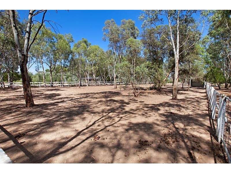 Lot 20 Robins Road, Lewiston SA 5501