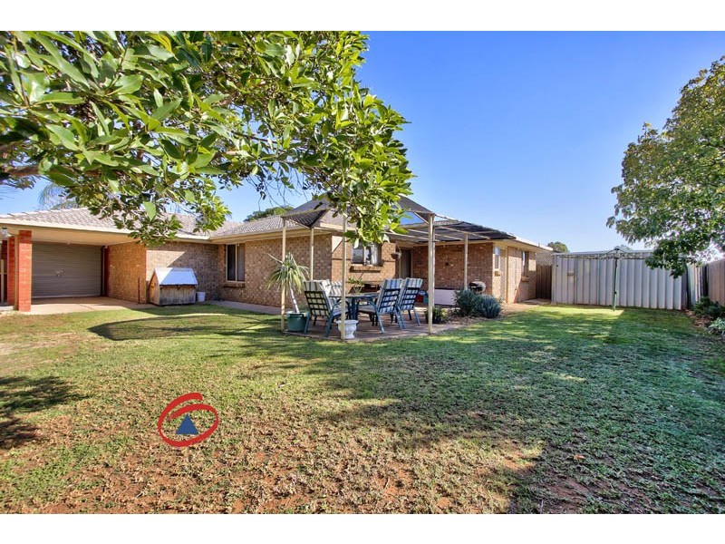 16 Pineridge Drive, Blakeview SA 5114