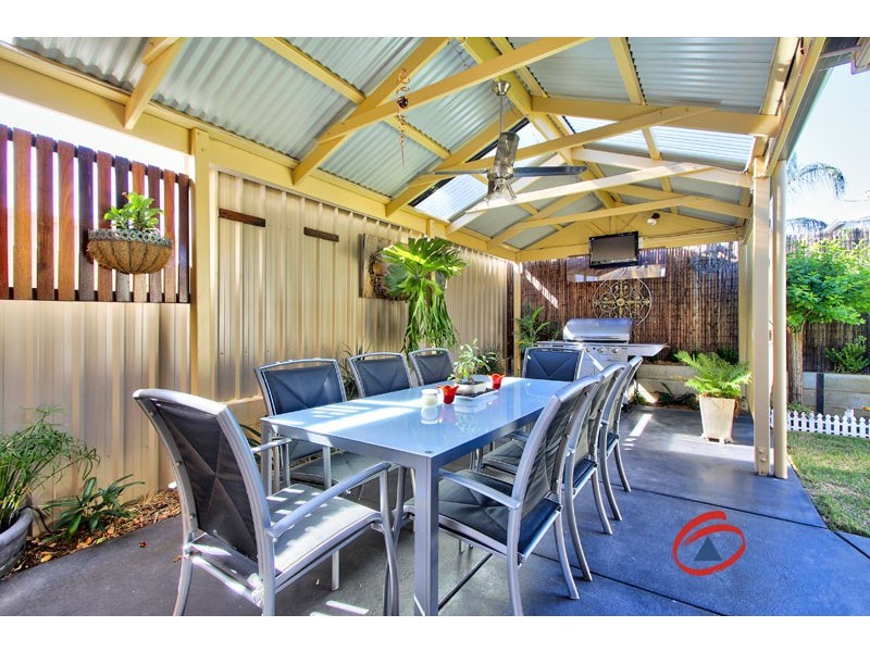 4 Sambell Court, Evanston Park SA 5116