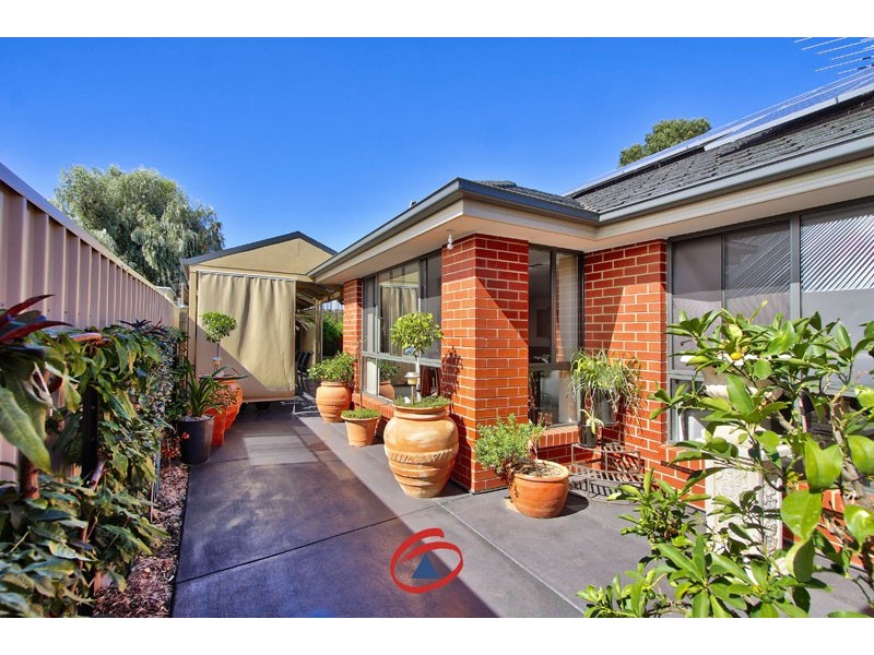 4 Sambell Court, Evanston Park SA 5116