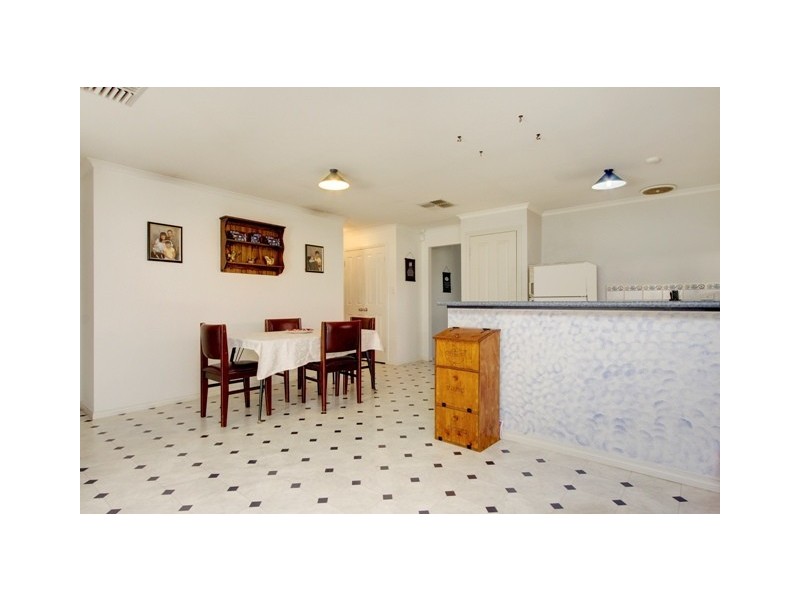 7 Holmes Street, Willaston SA 5118