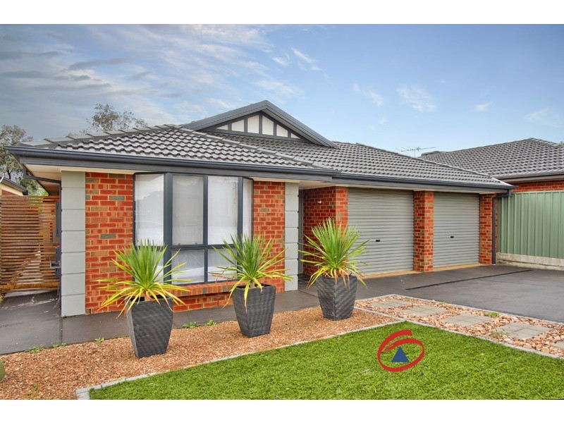 19 Lumsden Court, Evanston Park SA 5116