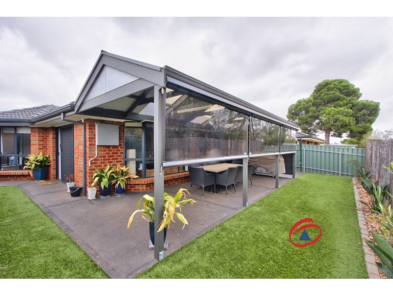 19 Lumsden Court, Evanston Park SA 5116