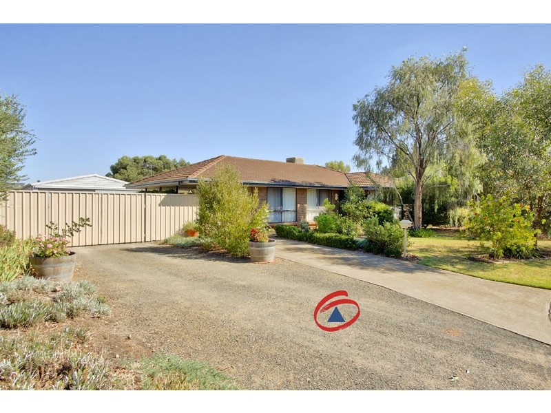 26 Robinson Road, Willaston SA 5118