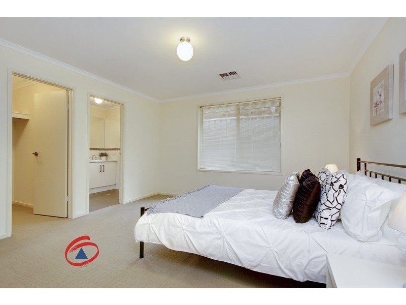 31 Mitchell Drive, Evanston Park SA 5116