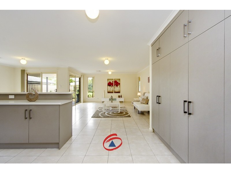 31 Mitchell Drive, Evanston Park SA 5116