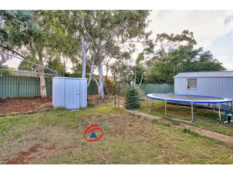 13 Peacock Road, Elizabeth Downs SA 5113