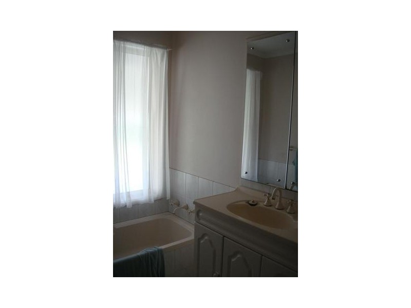 5 Tregenza Court, Parafield Gardens SA 5107