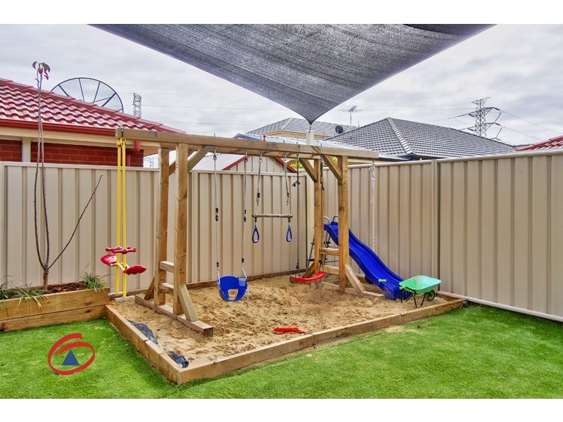 4 Briar Court, Parafield Gardens SA 5107