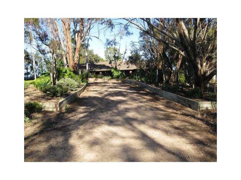 331 fairlie road, Ward Belt SA 5118