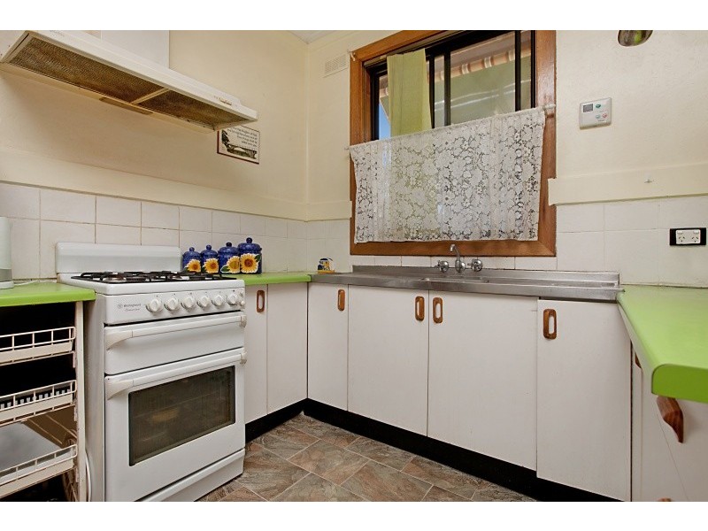 30 Campbell Road, Elizabeth Downs SA 5113